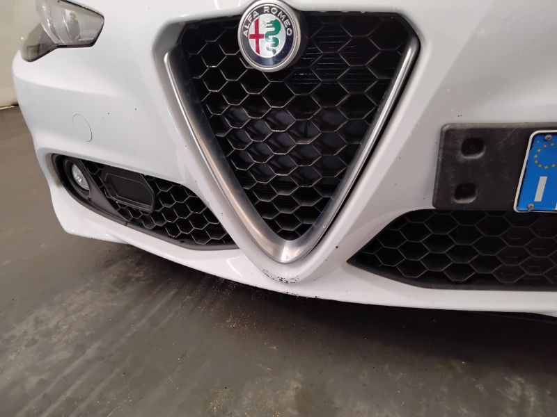 GuidiCar - ALFA ROMEO Giulia 2018 Giulia 2.2 t Super 180cv auto Usato